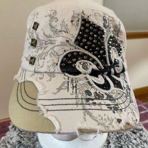 Women’s KBethos Cap White/Tan OS